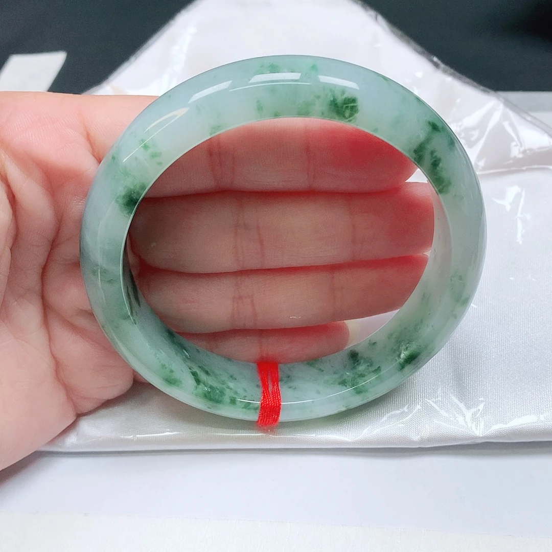 翡翠手镯未镶嵌轮胎61