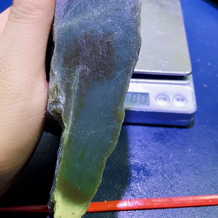未镶嵌和田玉（糖玉）珠宝半成品