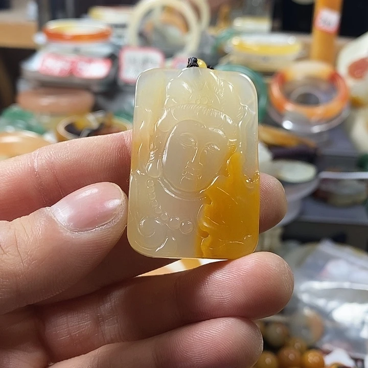 石英质玉（黄龙玉）合金手链