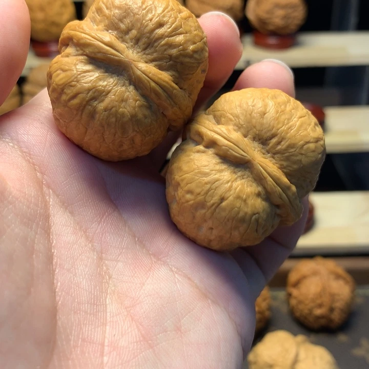文玩核桃把件42炸二