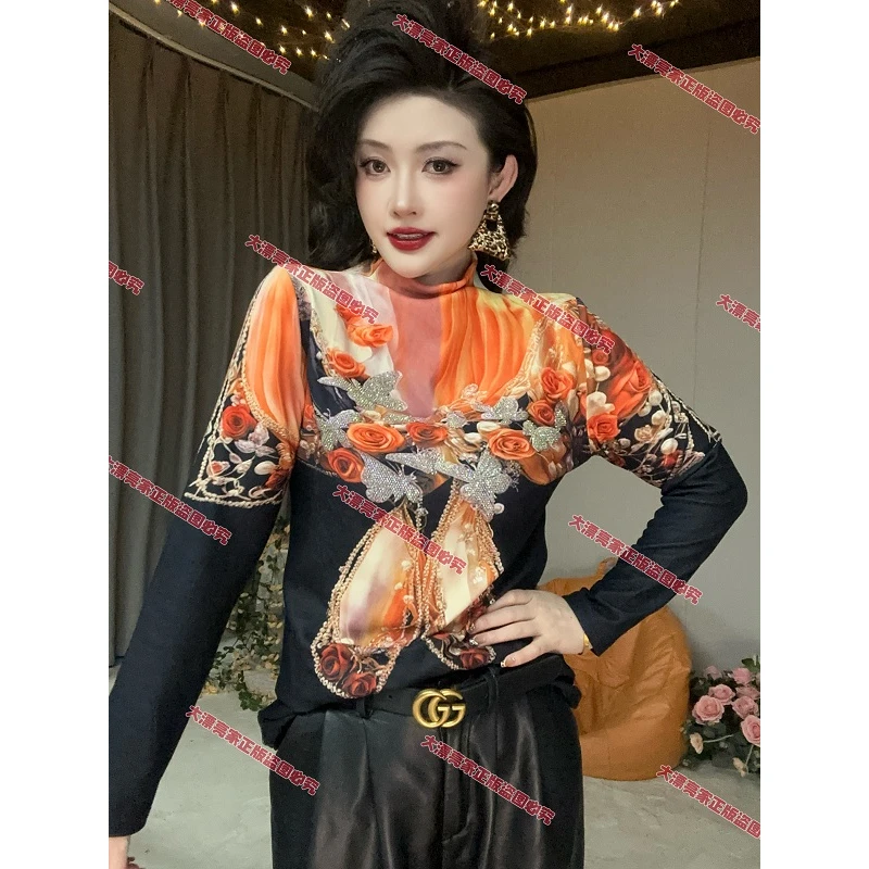 【断码破价】蝴蝶花束半高领磨毛加厚款重工烫钻长袖打底衫女8241