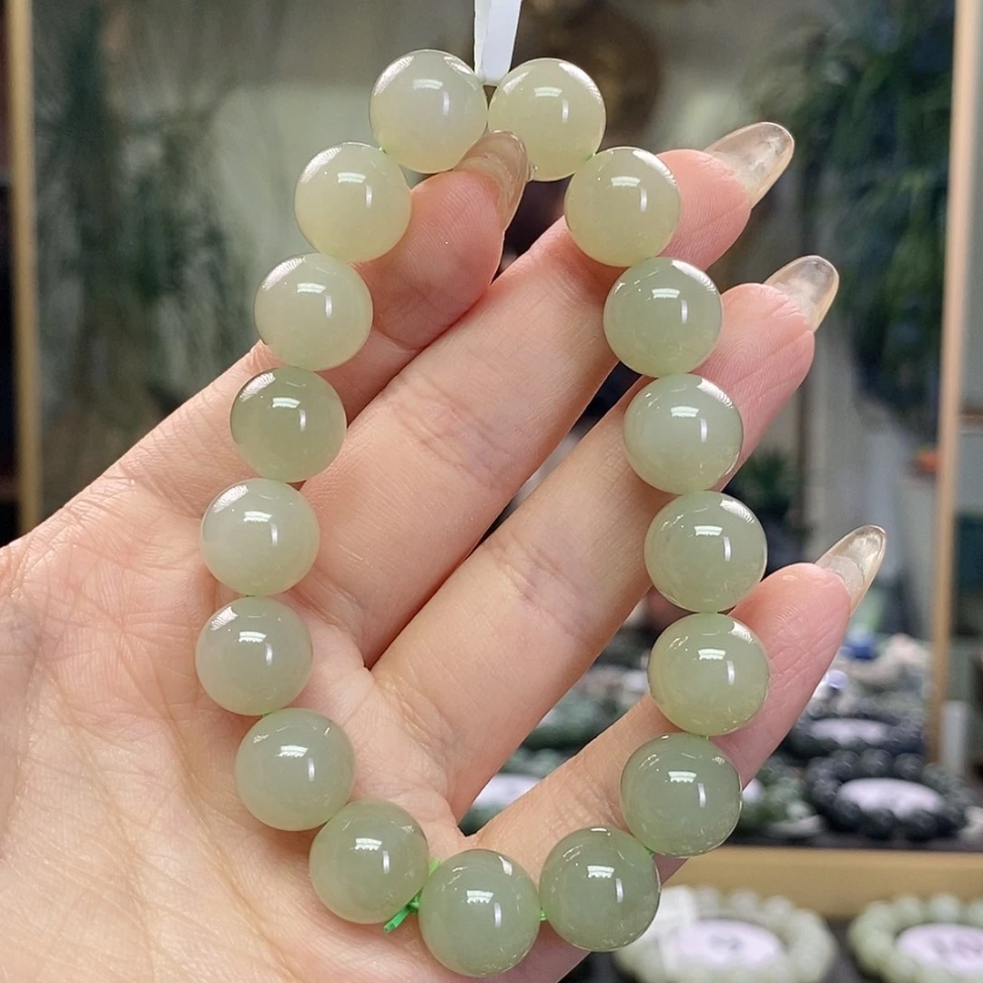 未镶嵌手链和田玉卡12