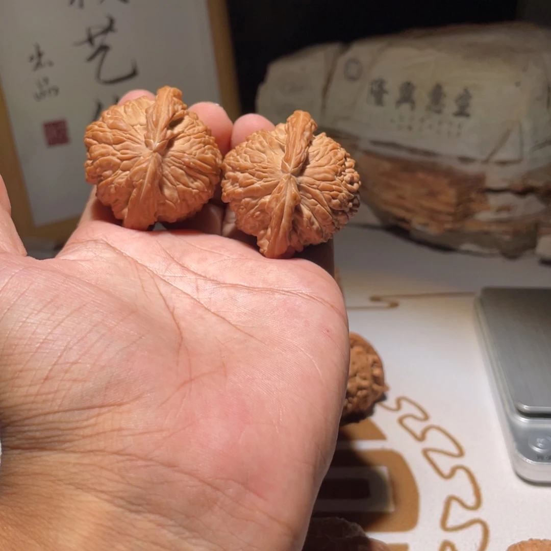 天***蓝核桃手串/手链45全品白狮子
