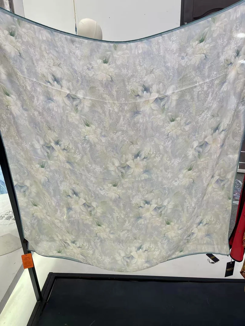 【花罗蓝韵】 110*110时尚百搭丝巾高级气质方巾