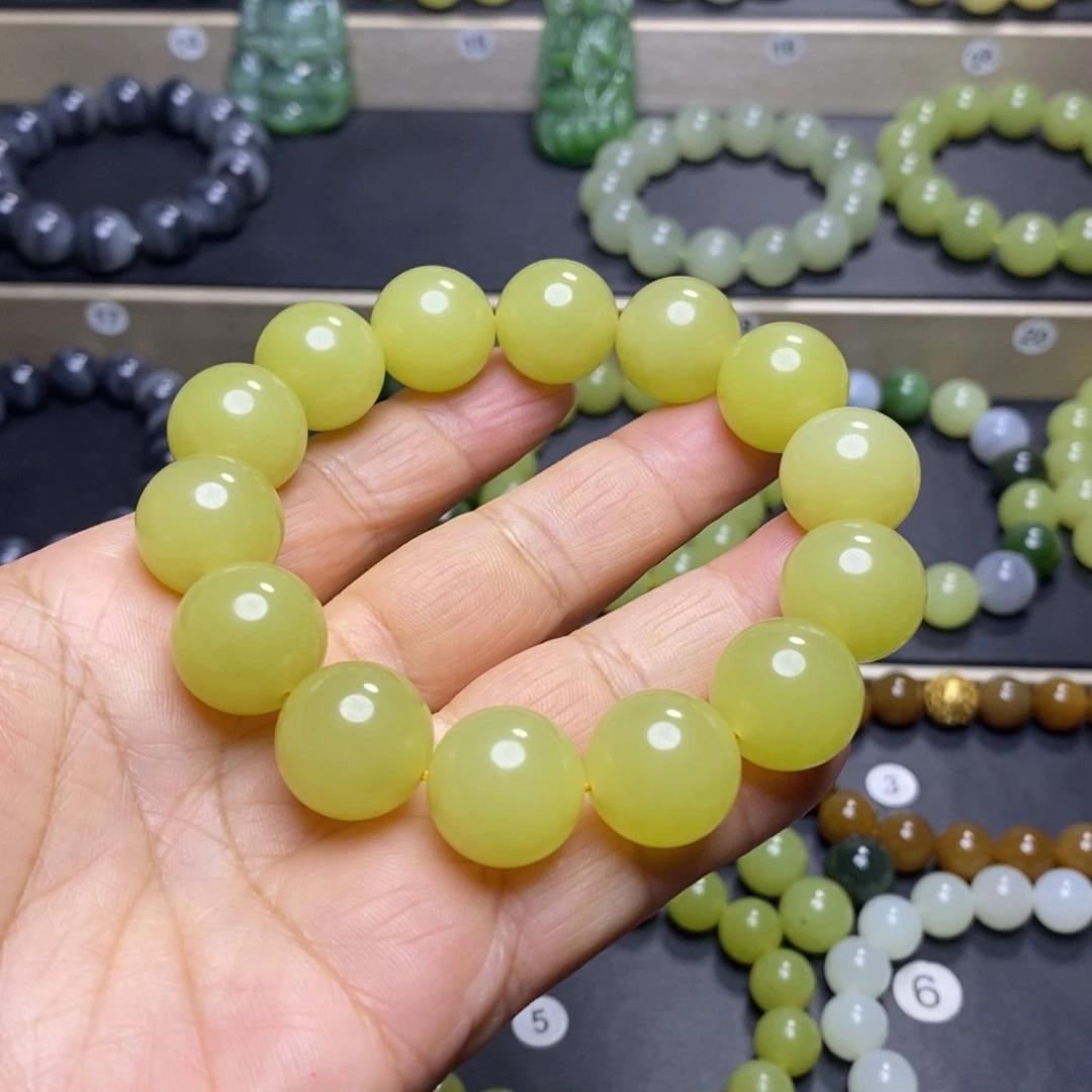 和田玉未镶嵌手串