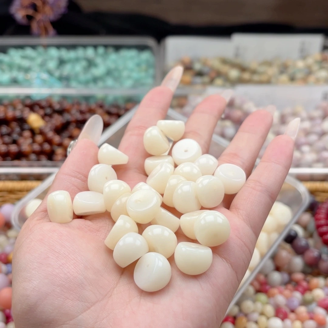 白玉菩提吊坠c14mm33颗