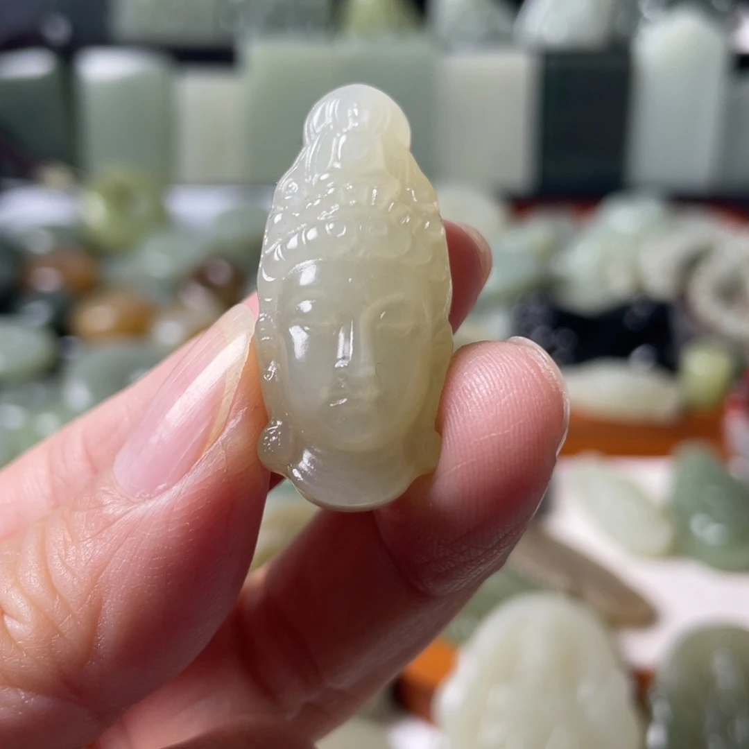 和田玉（糖玉）未镶嵌颈饰