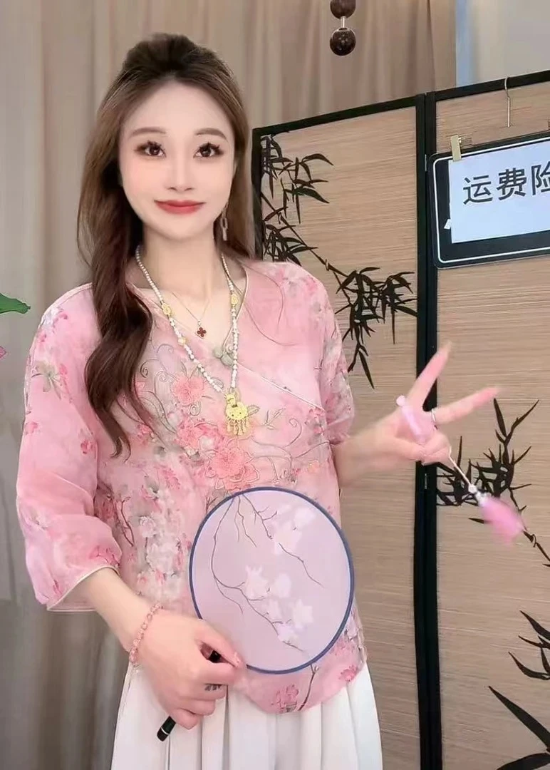 文艺复古2025夏季优雅重工麻纱刺绣新中式宽松显瘦七分袖上衣