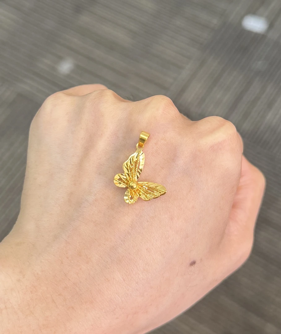 足金999 绕线镭射蝴蝶吊坠
