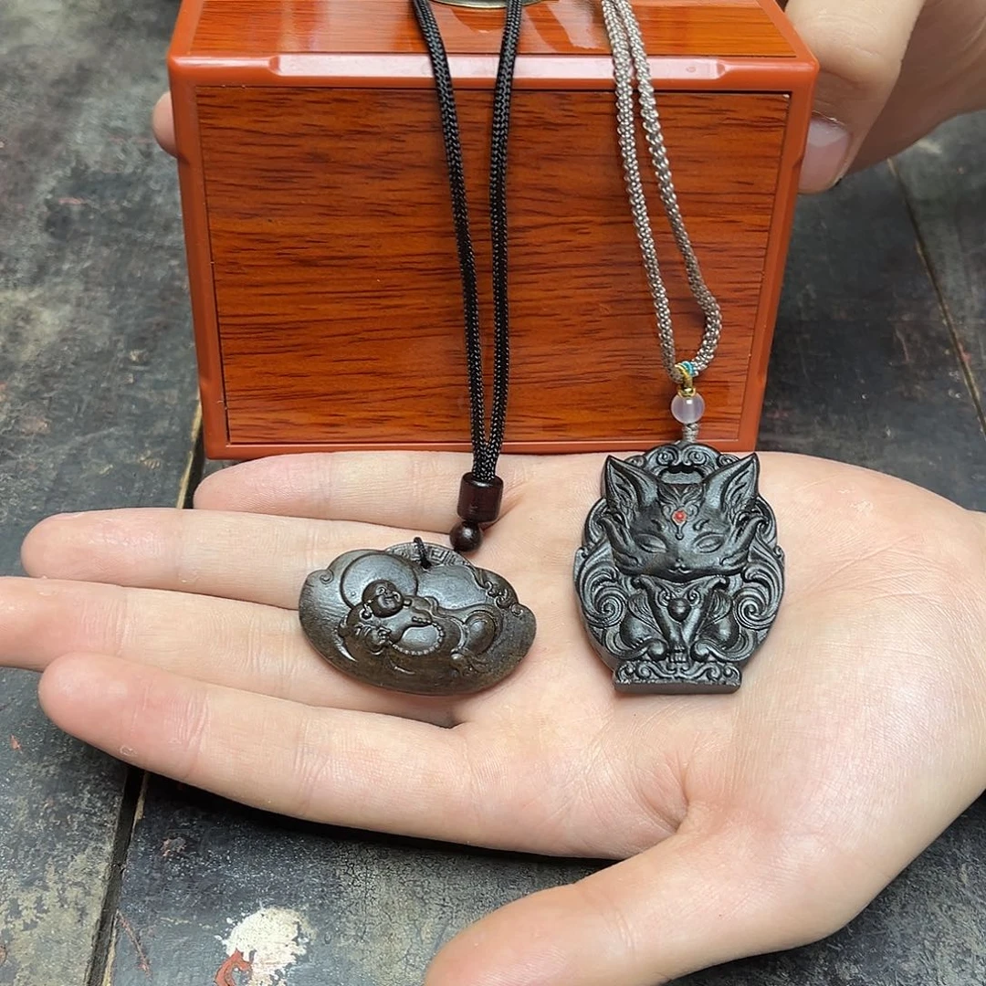 大叶紫檀（黑酸枝木类）