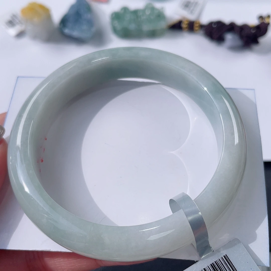 翡翠未镶嵌手镯手镯