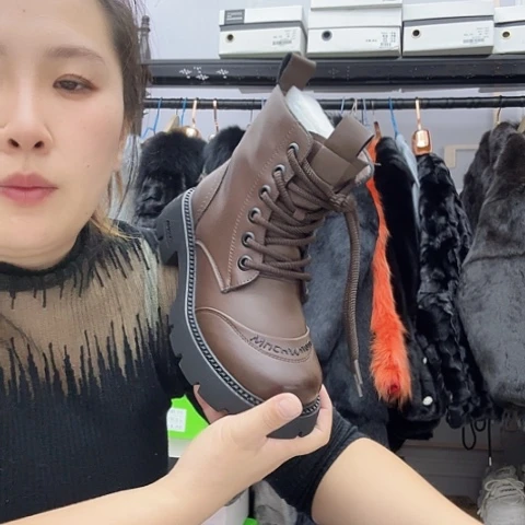 女士真皮加厚马丁37