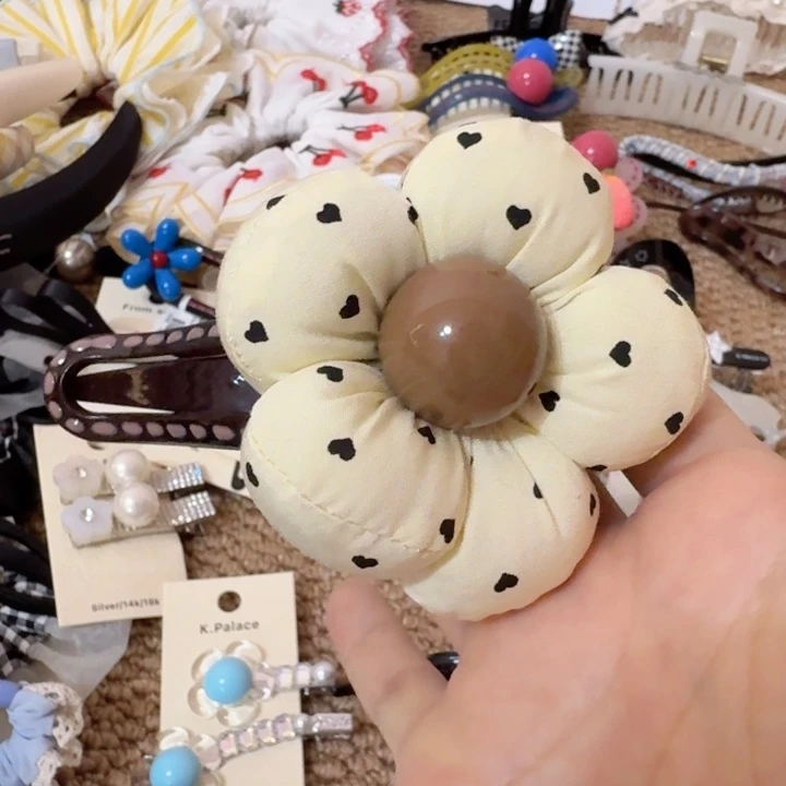 皮质铁合金咖色花花懒人夹