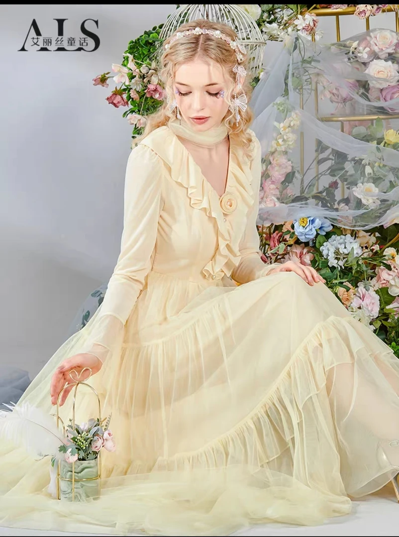2025网纱新款浪漫公主风连衣裙气质显瘦春夏复古收腰时尚甜美