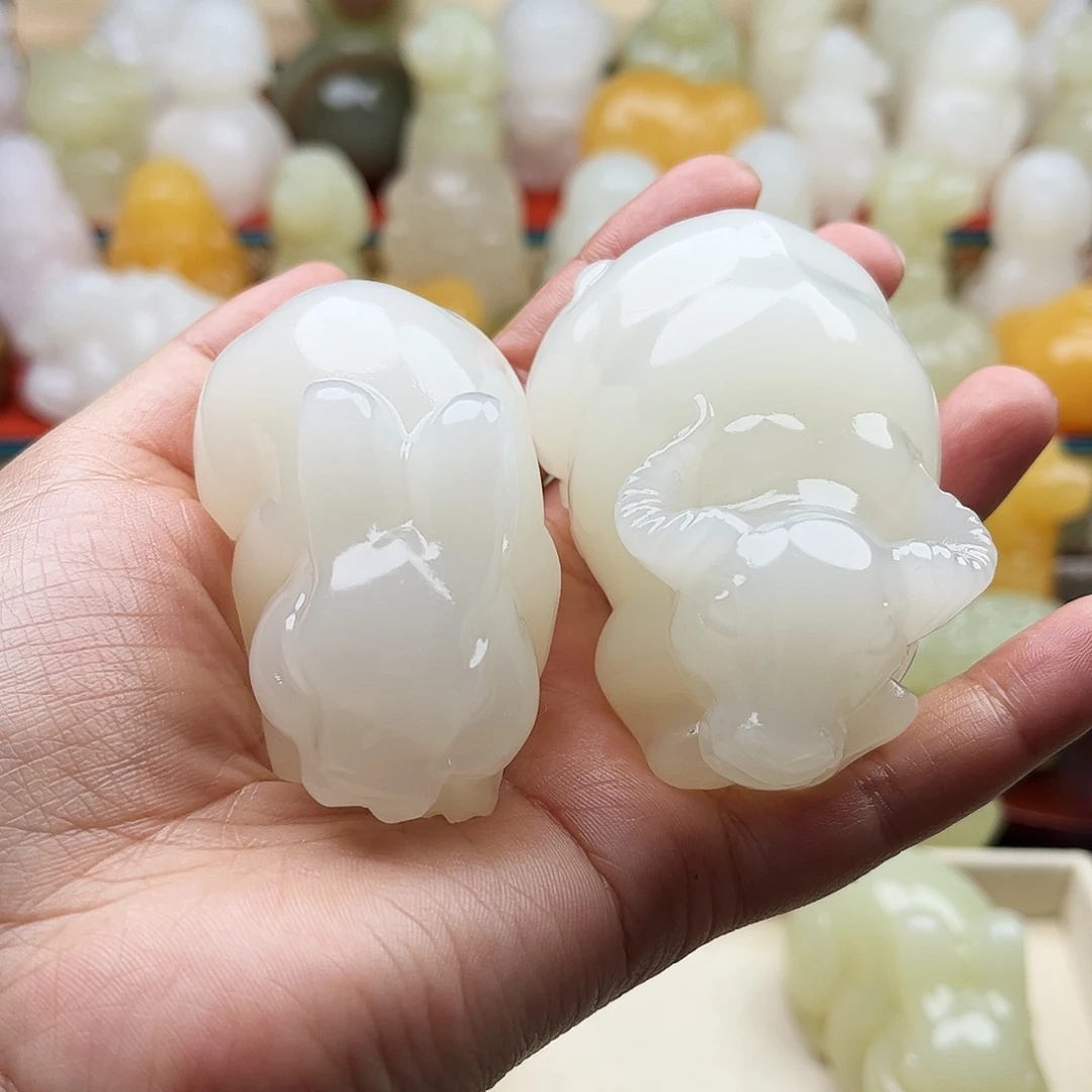 D***y石材兔子牛手把件