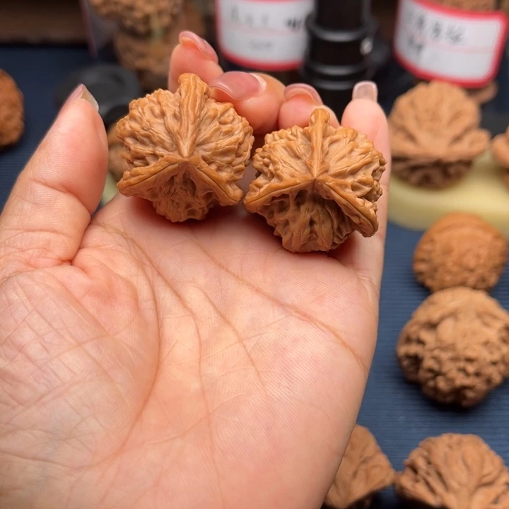吊坠文玩核桃33盘山三棱