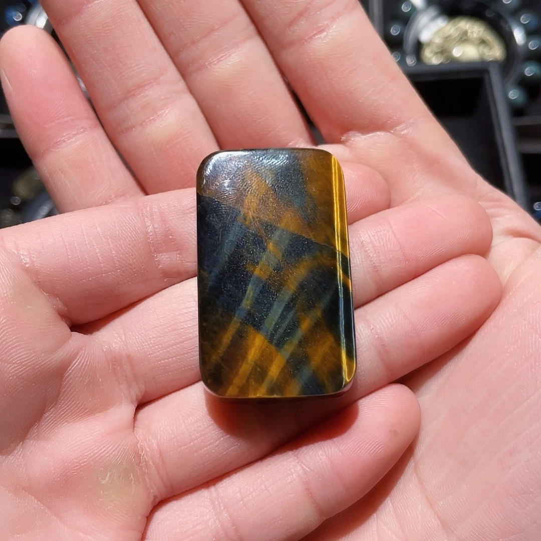 木变石（虎睛石）吊坠(不含链)未镶嵌