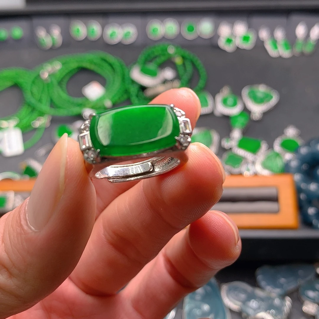 未镶嵌手链翡翠翡翠