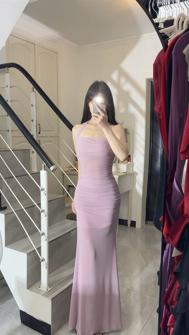 浅紫色网纱烫钻挂脖上衣半身裙套装女新款高级感修身显瘦包臀裙