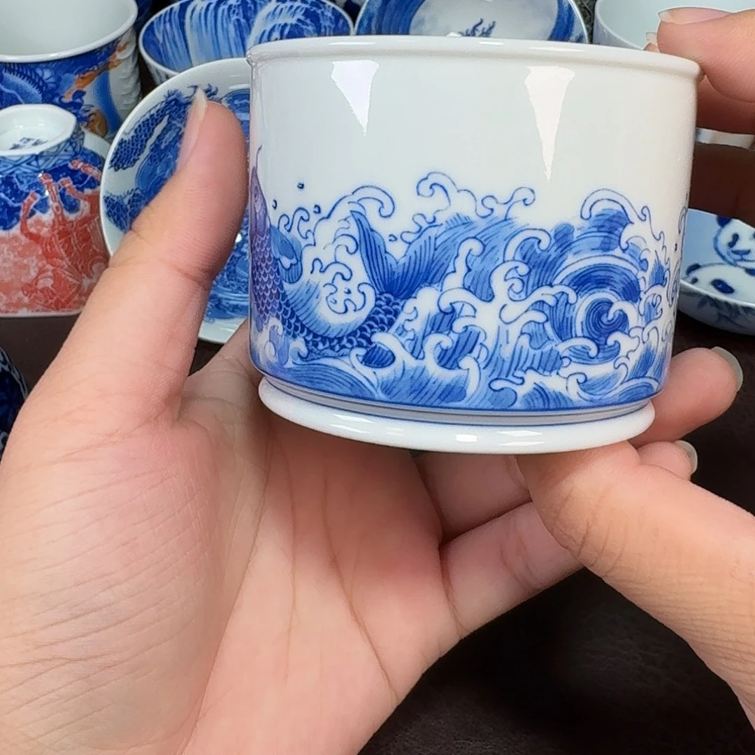 现代景德镇陶瓷杯