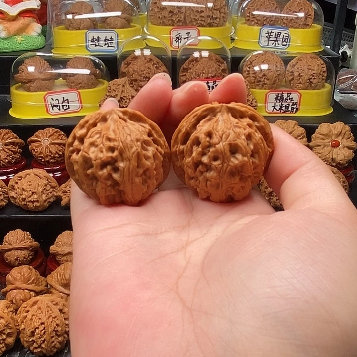 文玩核桃把件苹果园38