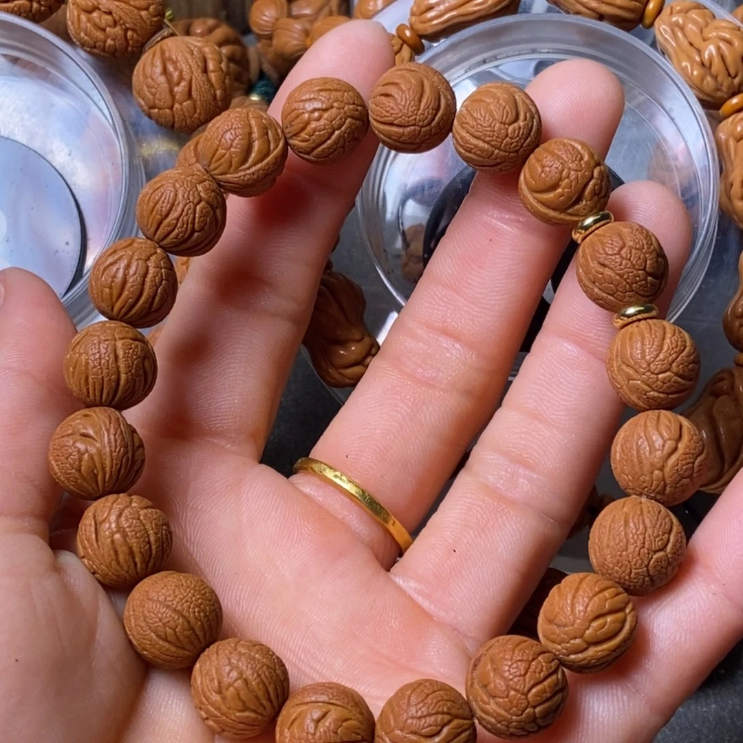 吊坠桃核陕西秦岭山桃核