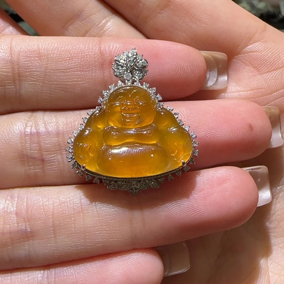 【闪购商品】翡翠18K金镶嵌颈饰?*籽天然