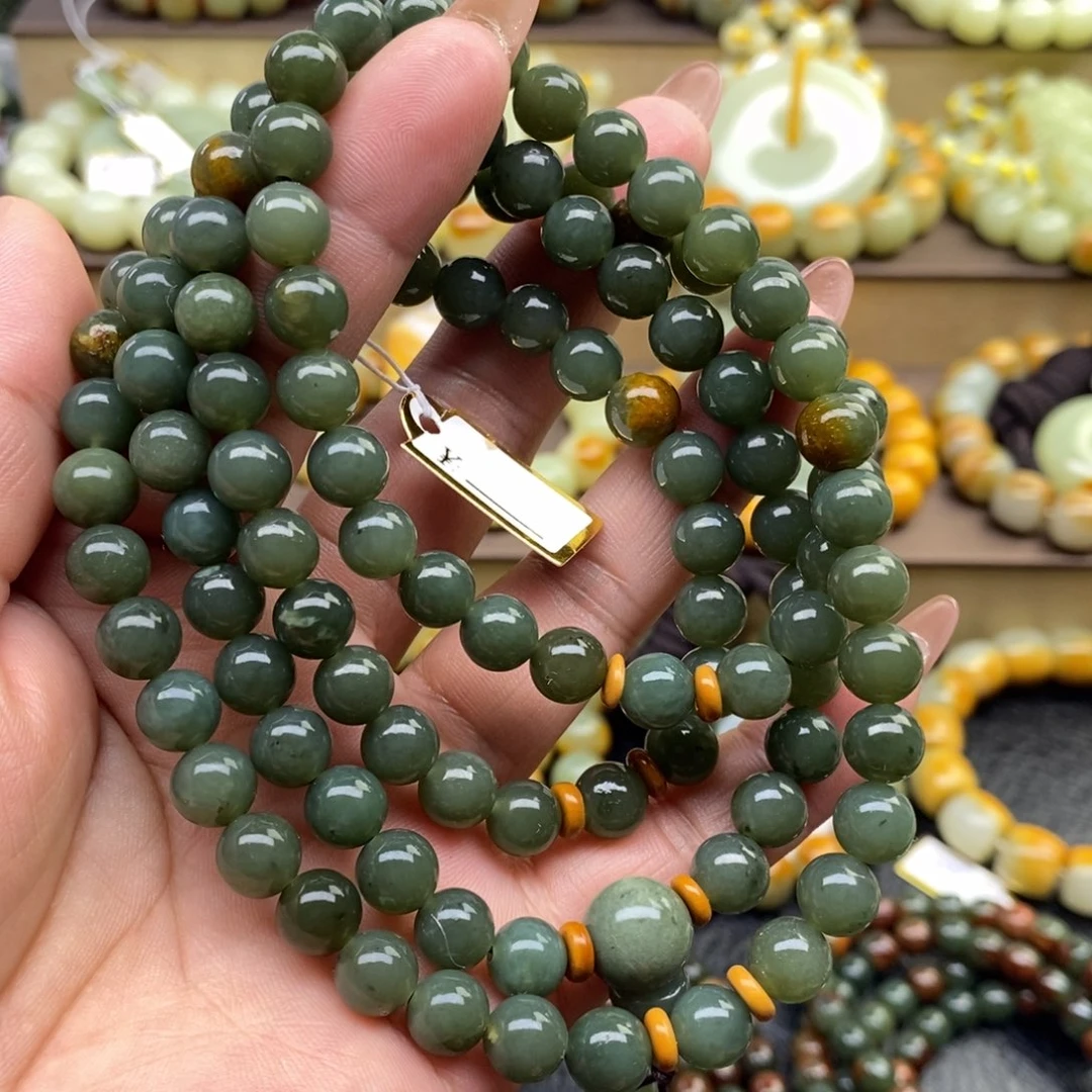 透闪石质玉未镶嵌手链