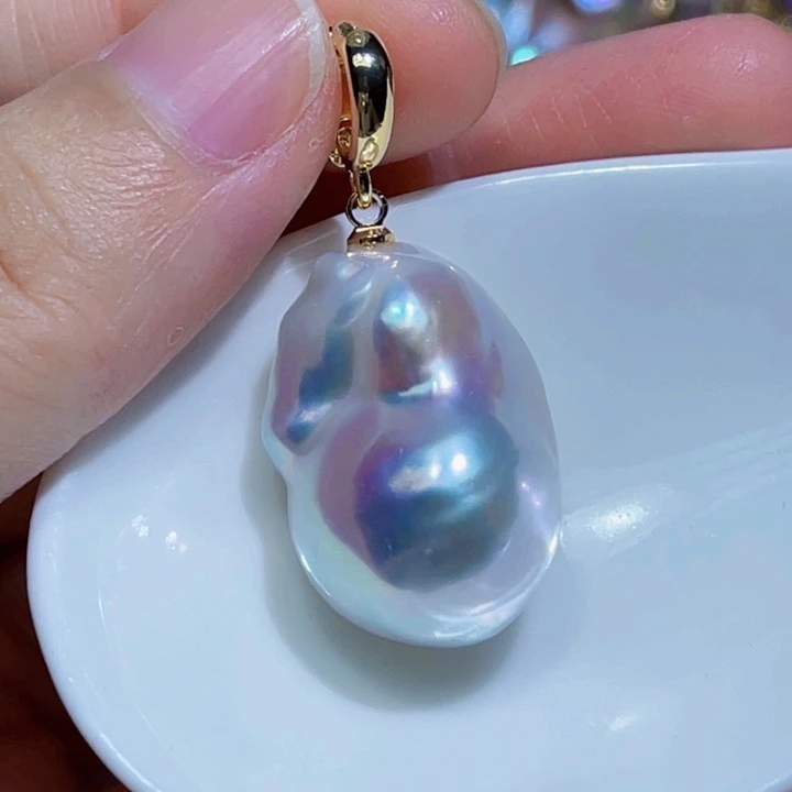 颈饰未镶嵌淡水珍珠