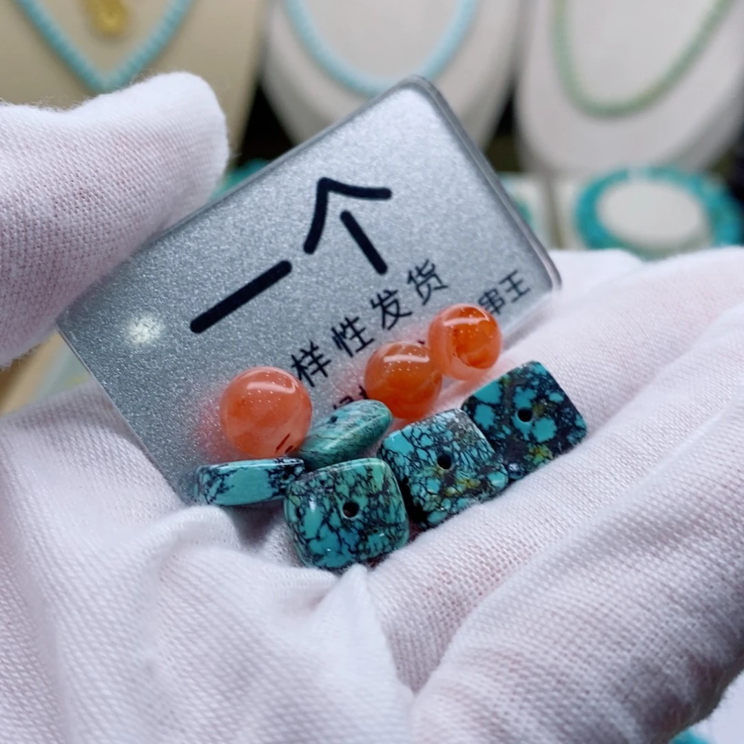 南红玛瑙未镶嵌珠宝奇石