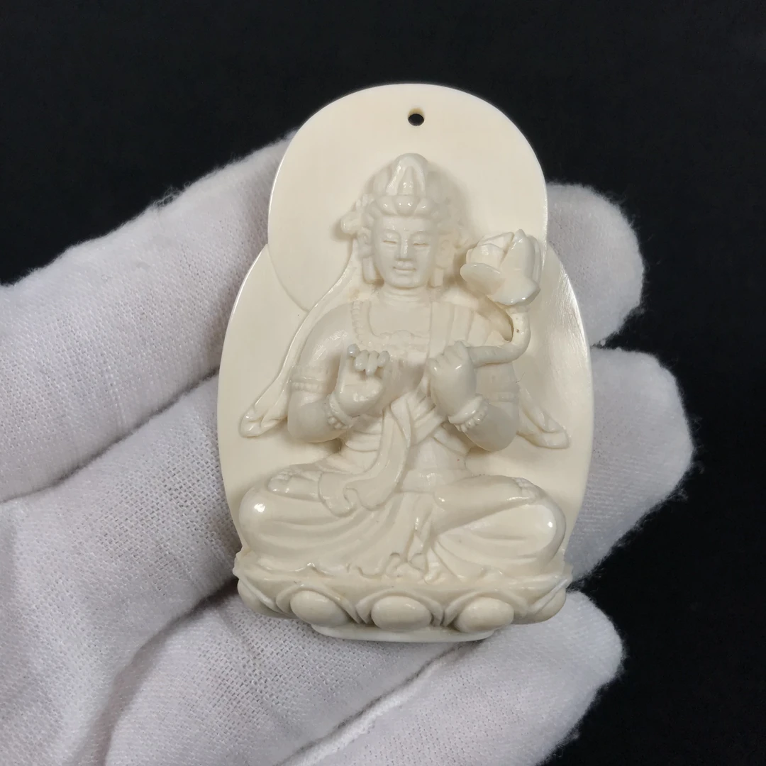 G122806  大势至菩萨（生肖马）约长56*宽34*厚11mm 约12克