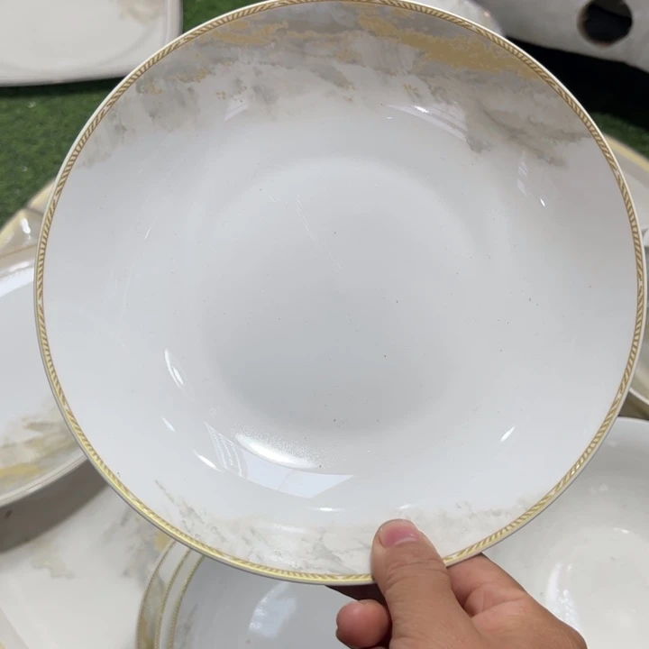 骨瓷海岸八寸深盘四个微瑕