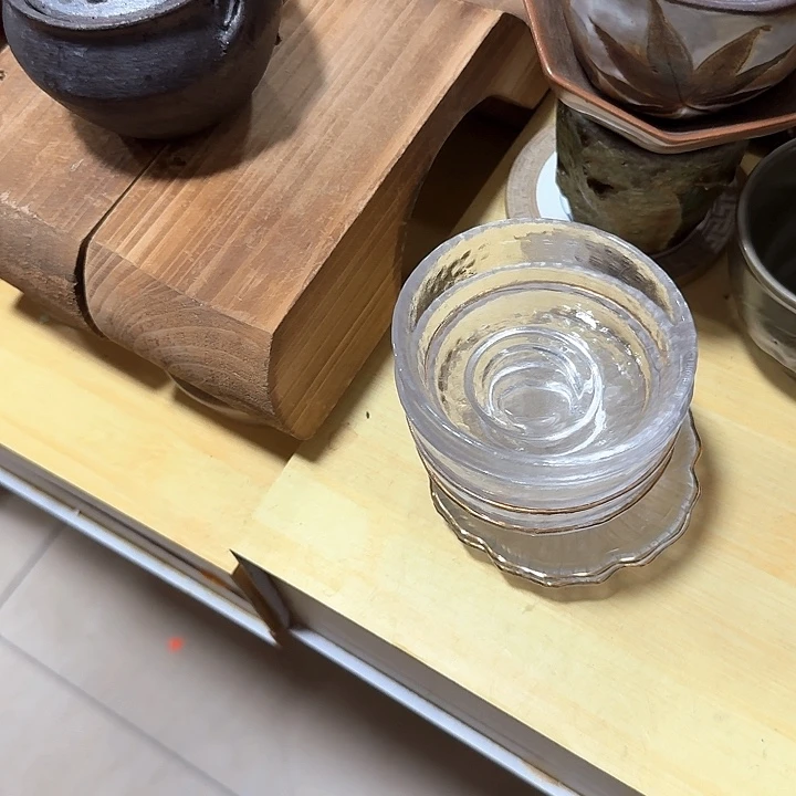 張***二主人杯一个，瓷。。品茗