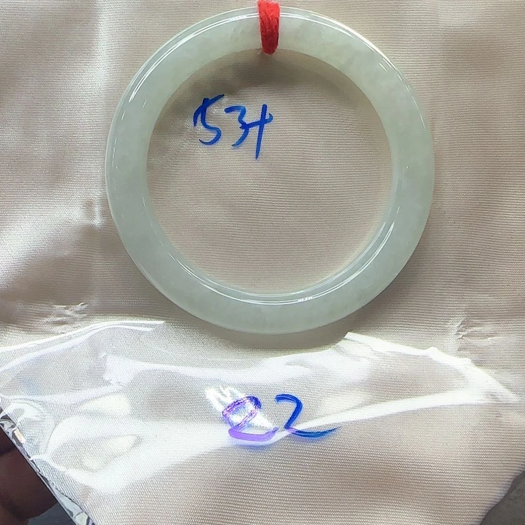 翡翠未镶嵌手镯翡翠