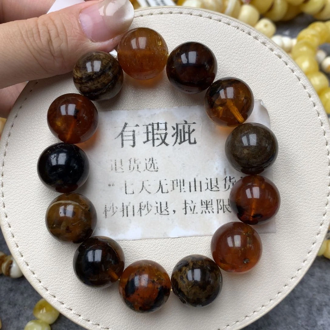 琥珀未镶嵌珠宝奇石40