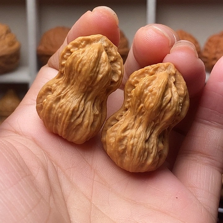 文玩核桃吊坠葫芦