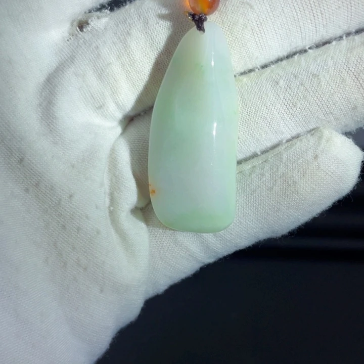 翡翠未镶嵌挂件片料