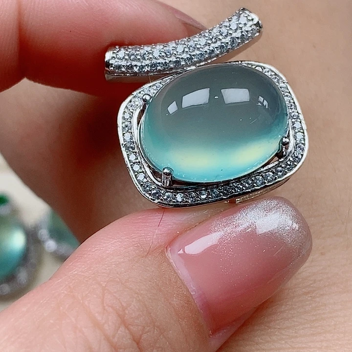 蛇纹石玉银S925镶嵌吊坠