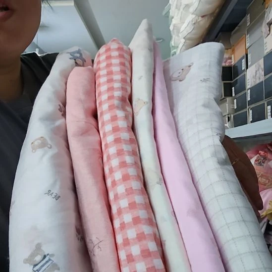 棉纱布套子1m5×2m，颜色随便。