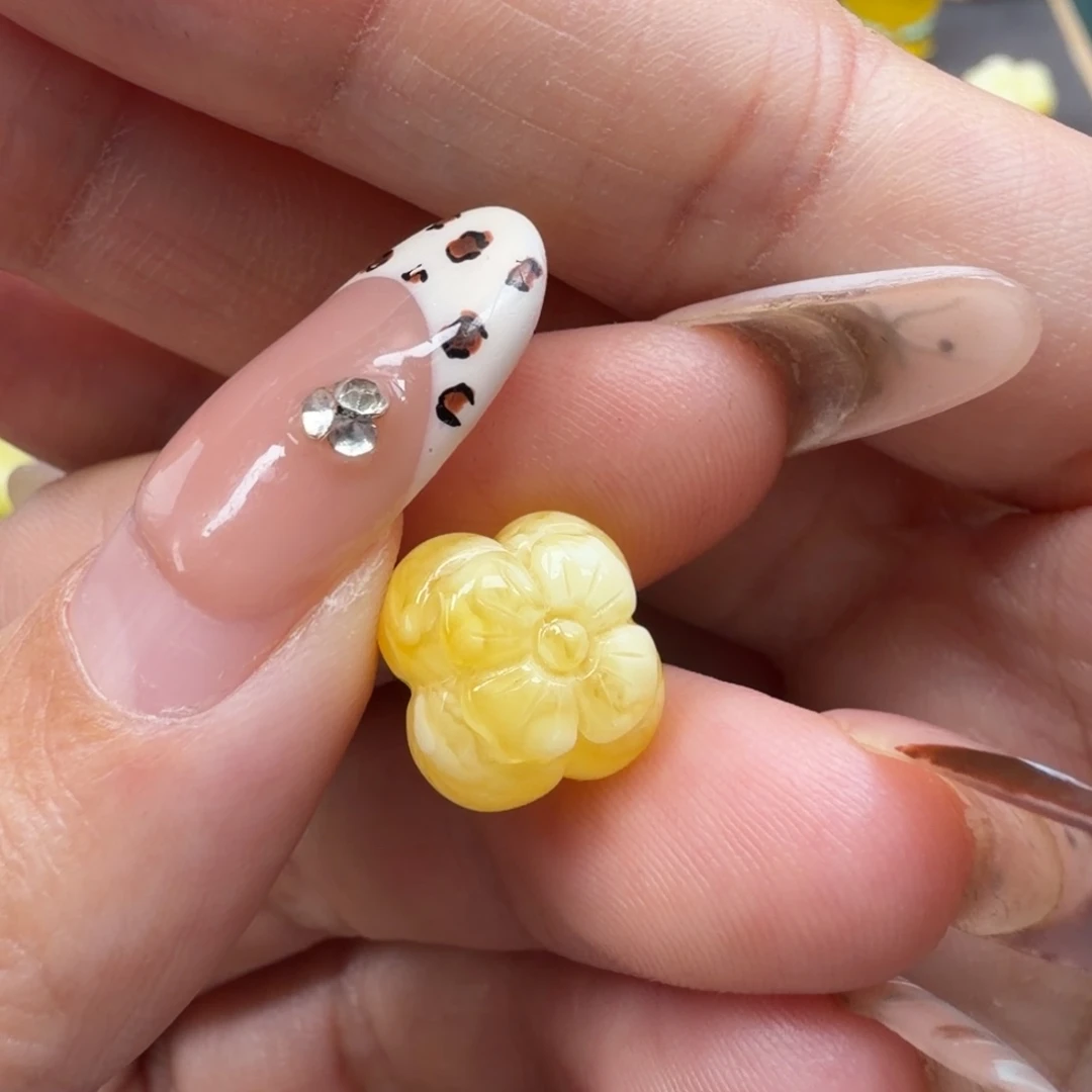 琥珀未镶嵌裸石蜜蜡