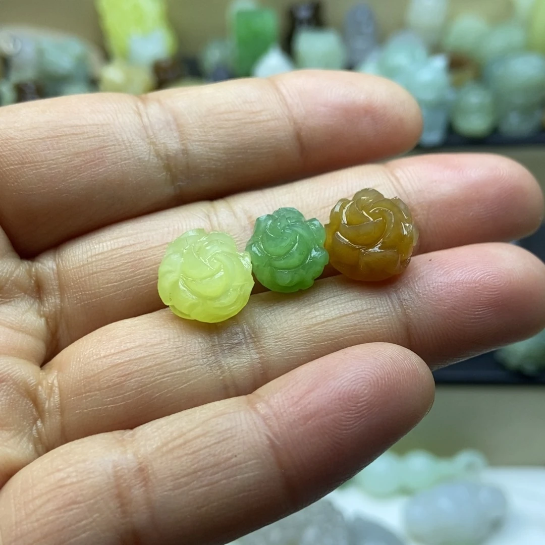 和田玉颈饰未镶嵌平****…定制