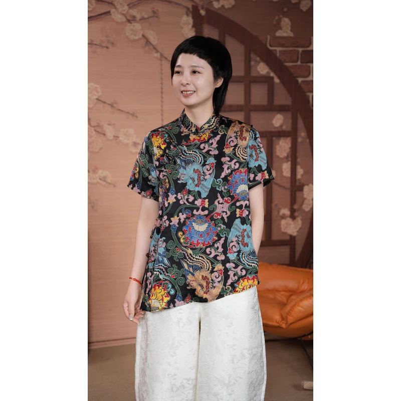 小董服饰2025036款时尚百搭潮流衬衫