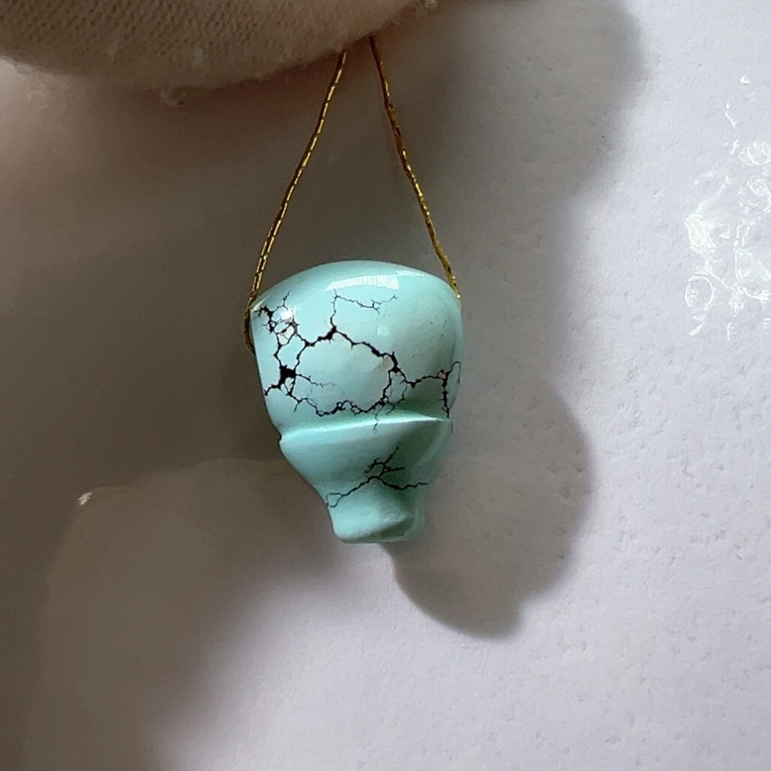 绿松石未镶嵌挂件