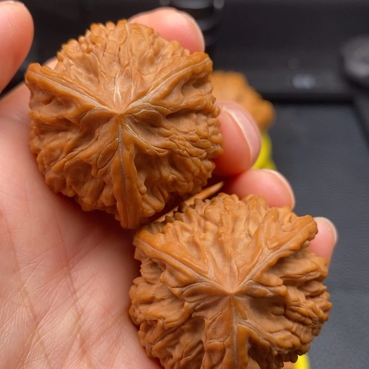 文玩核桃吊坠X*X三棱