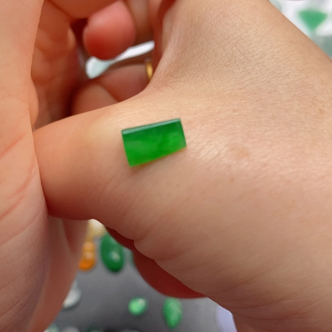 定制翡翠未镶嵌切割面