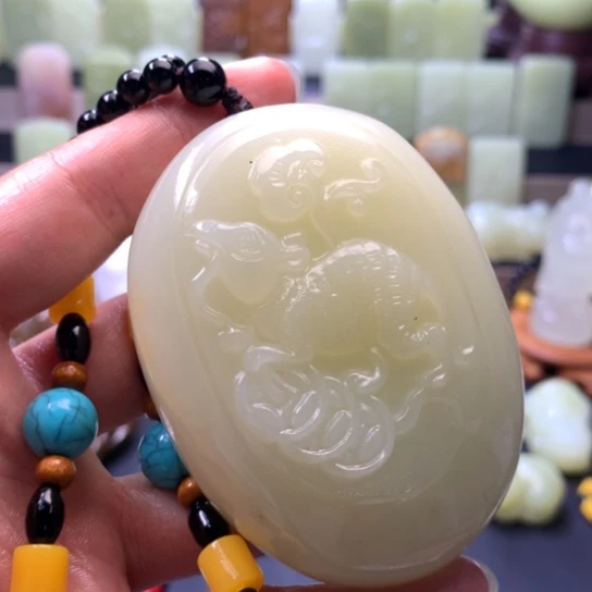 石材方解石手把件