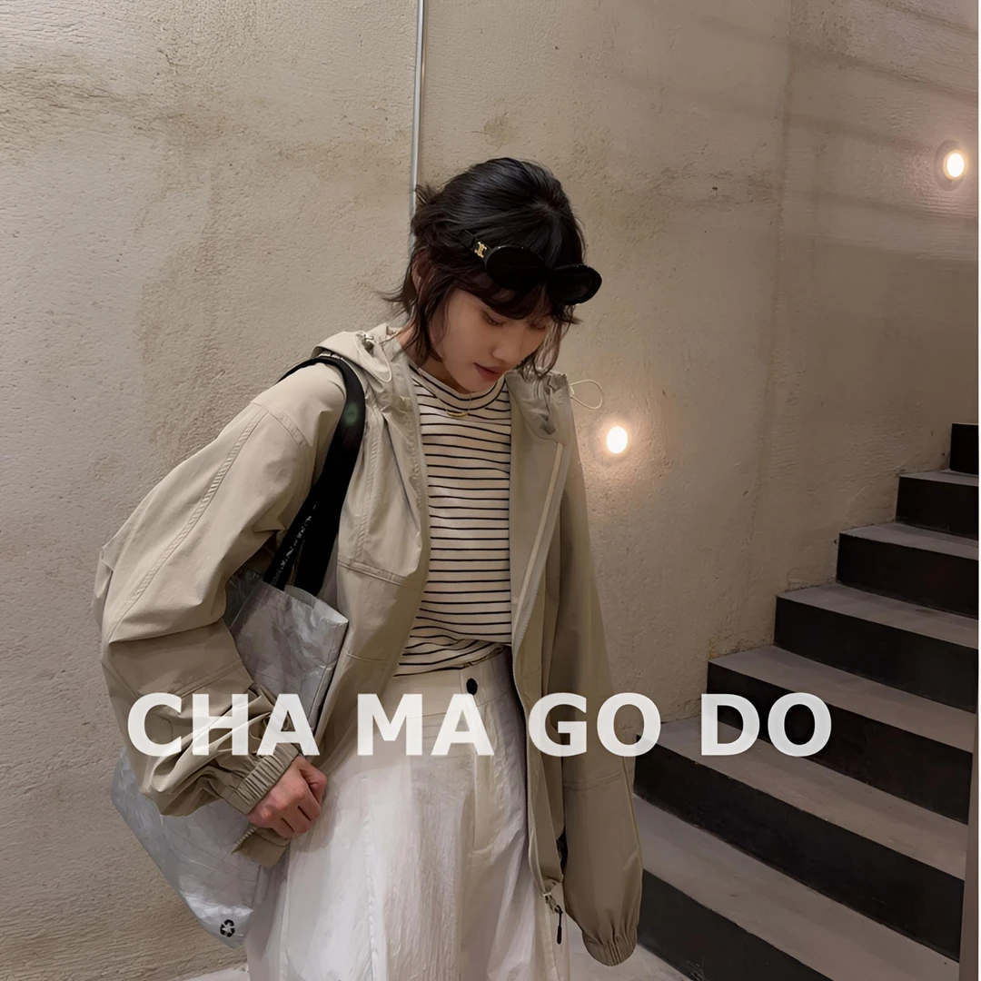 CHA MA GO DO08591百搭简约设计连帽休闲工装外套