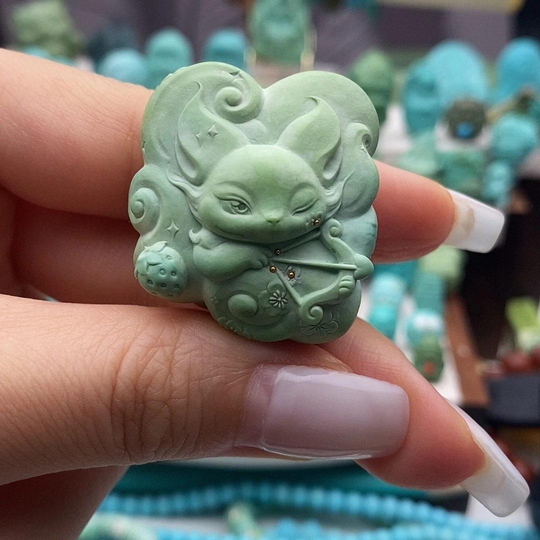 绿松石未镶嵌饰品