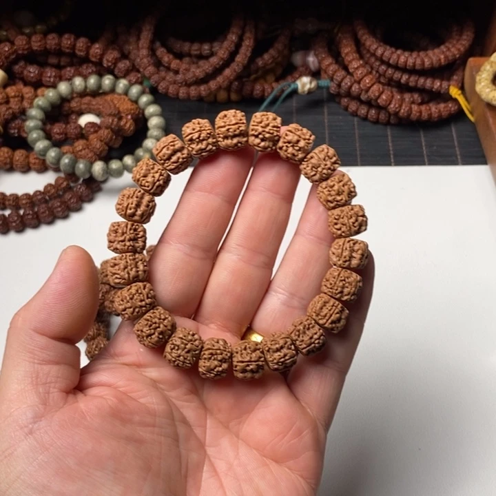 金刚菩提吊坠A2藏龙