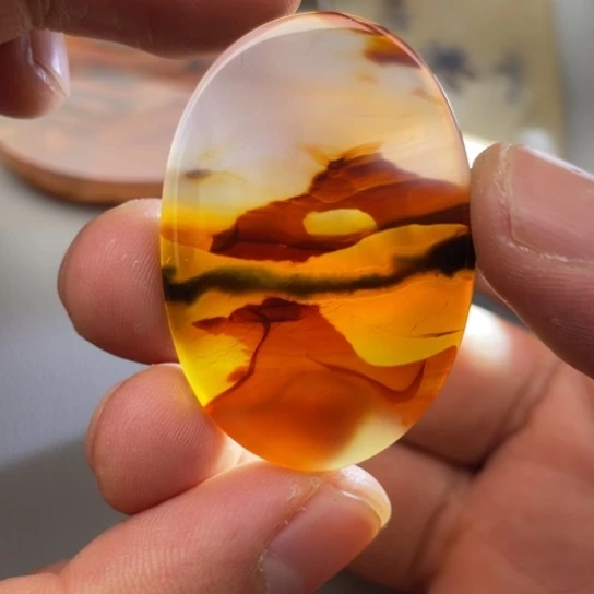 玛瑙/玉髓颈饰未镶嵌灵****行